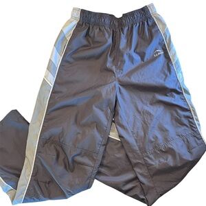 L.L. Bean Windbreaker Gray Mesh Lined Elastic Waist Pants Boys Size 14 GUC